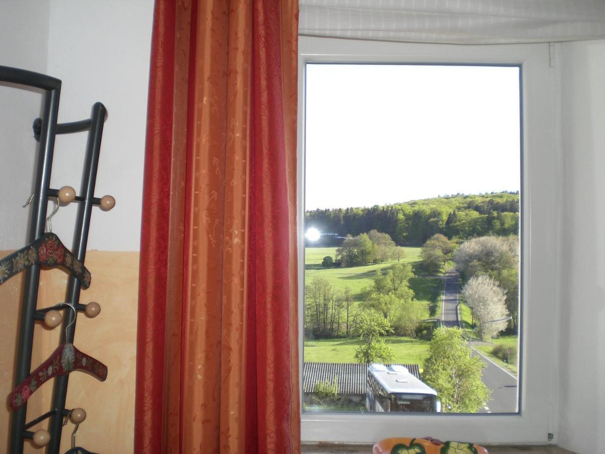 Wohnung Am Nurburgring Drees Exteriér fotografie